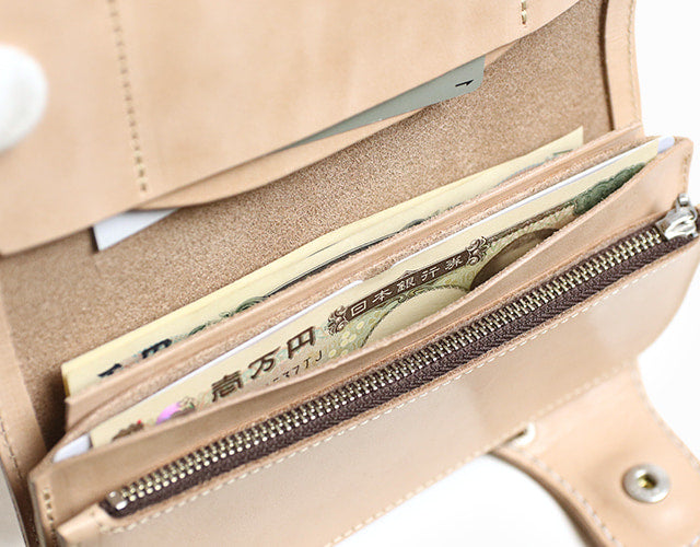 REDMOON / 存在感のある翼を宿す YELLOW EAGLE LONG WALLET