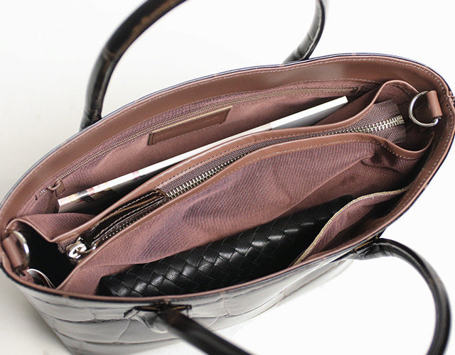 REALMIND / PRIMA 艶めくラージクロコ型押しレザーの2wayバッグ