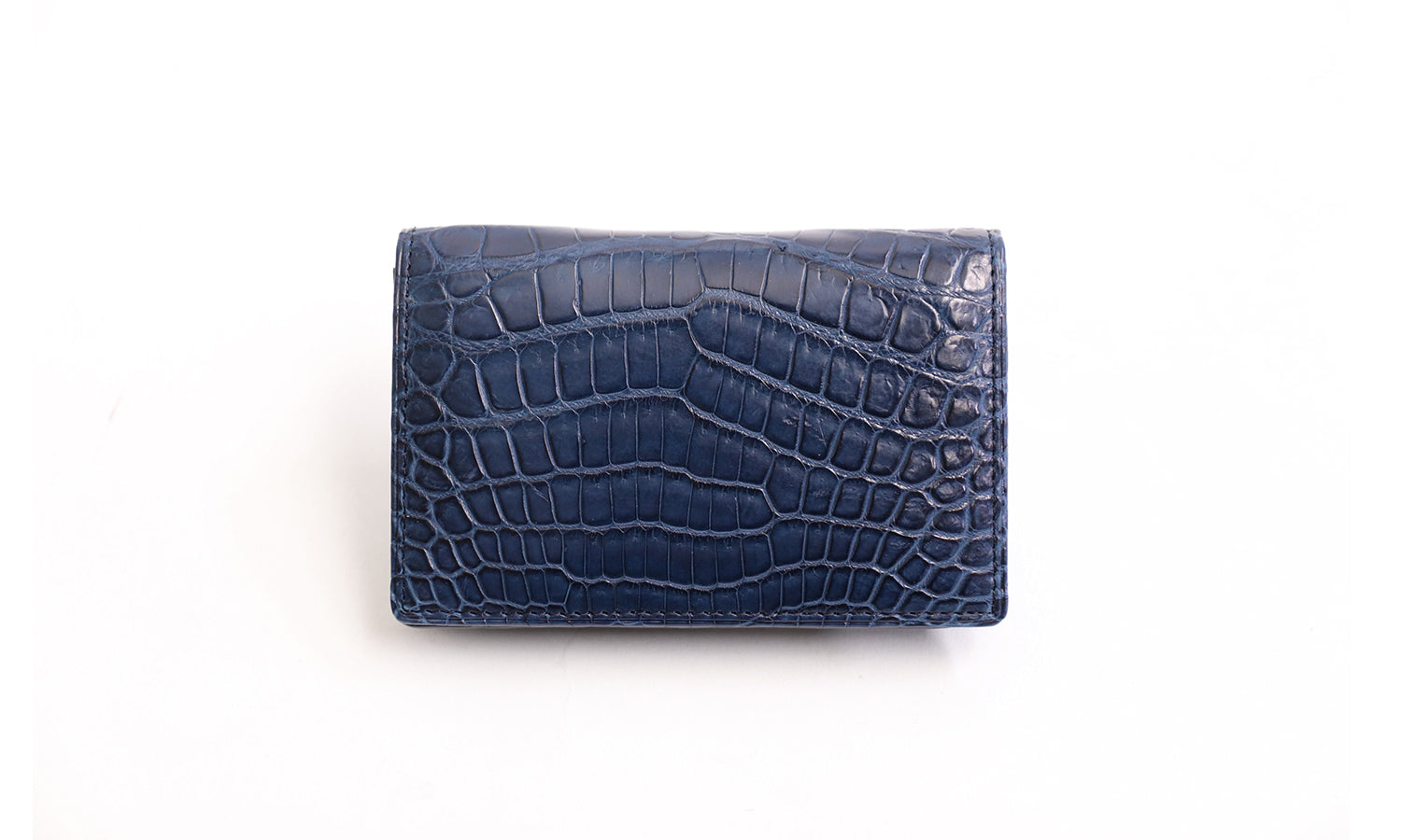 行李箱 AOKI 1894 / Matt Crocodile 用優雅的尼羅河鱷魚製成的精美名片夾
