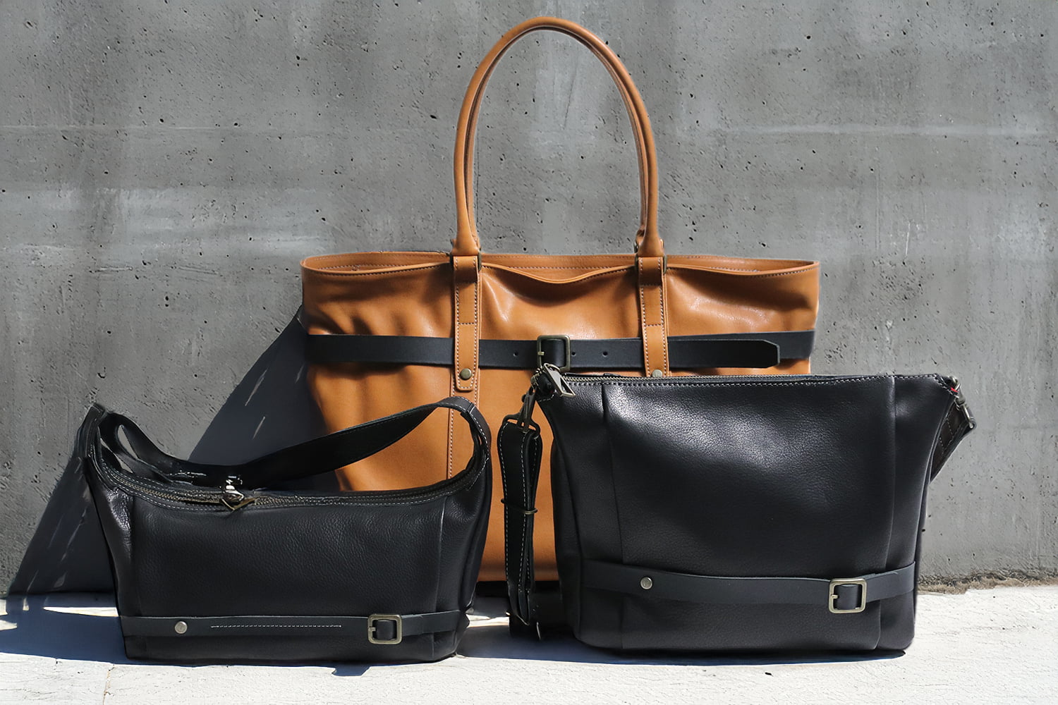 JYO ARVINISTA APRICA 日本製牛革 × ベルト使いの大胆なデザイン ソフトで上質なレザー 2way ショルダーバッグ