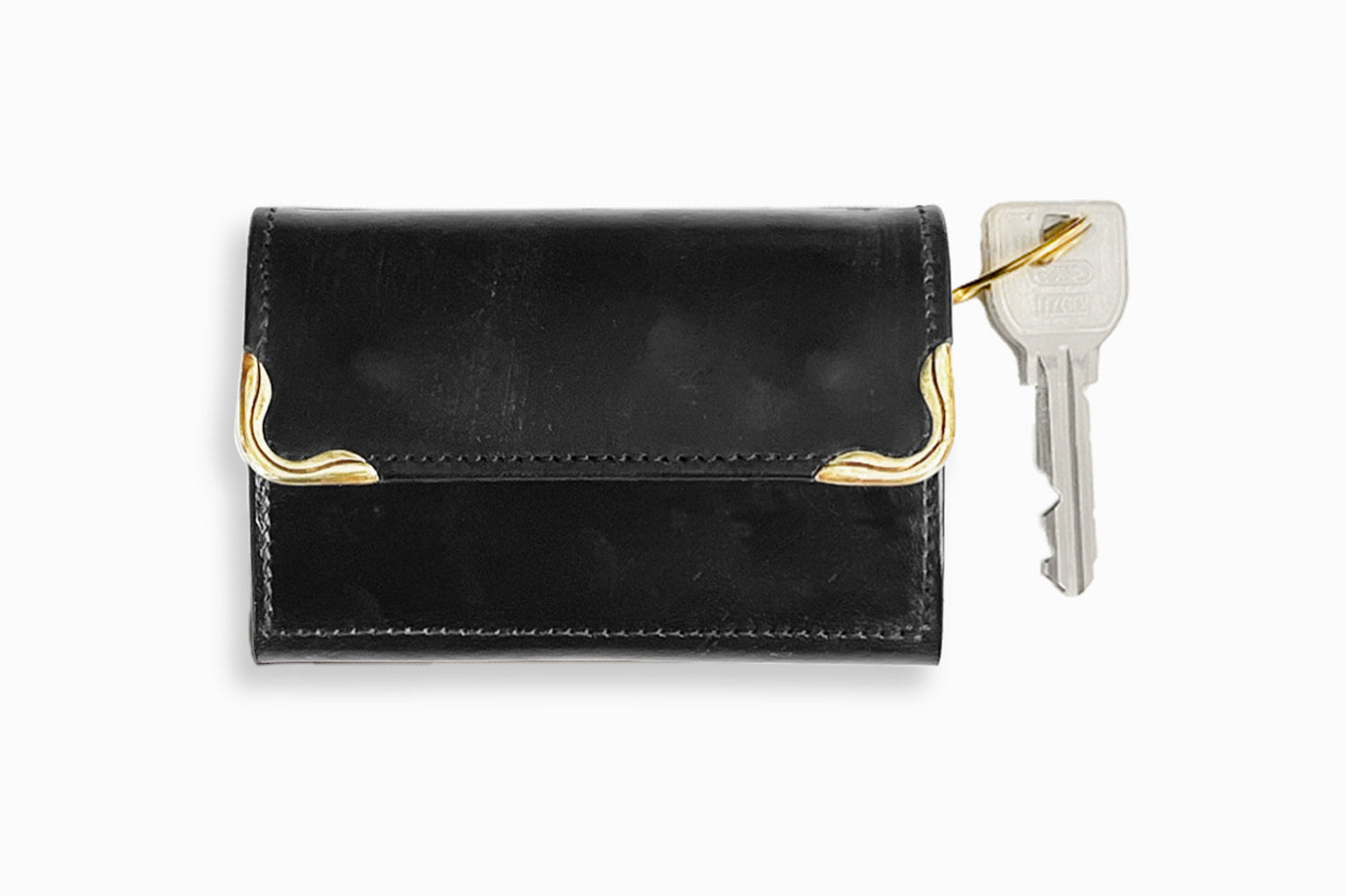 CRAMP / 池之端銀革店 真鍮 のサイド金具がアクセント。4連キー＆コイン