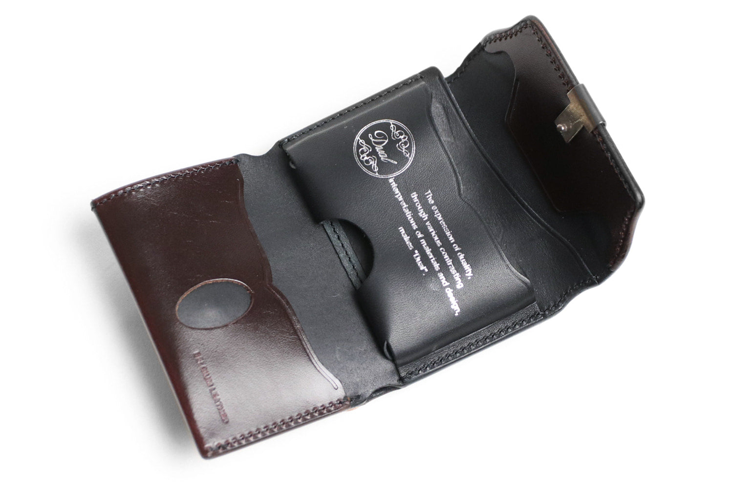 Dual / 池之端銀革店 透明感のあるツヤが現れるサドルプルアップレザー カードケースサイズのコンパクトウォレット