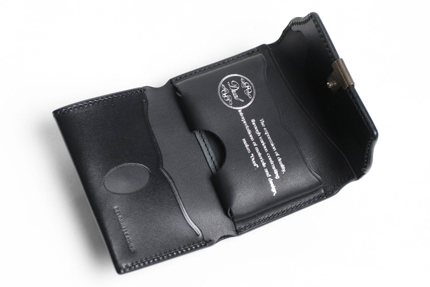 Dual / 池之端銀革店 透明感のあるツヤが現れるサドルプルアップレザー カードケースサイズのコンパクトウォレット