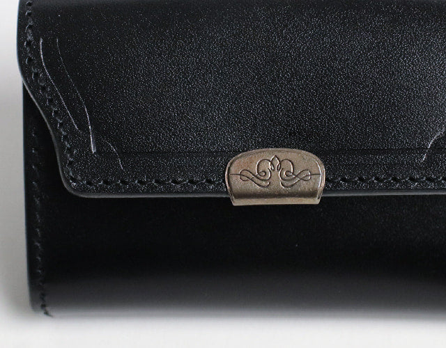 Dual / 池之端銀革店 透明感のあるツヤが現れるサドルプルアップレザー カードケースサイズのコンパクトウォレット