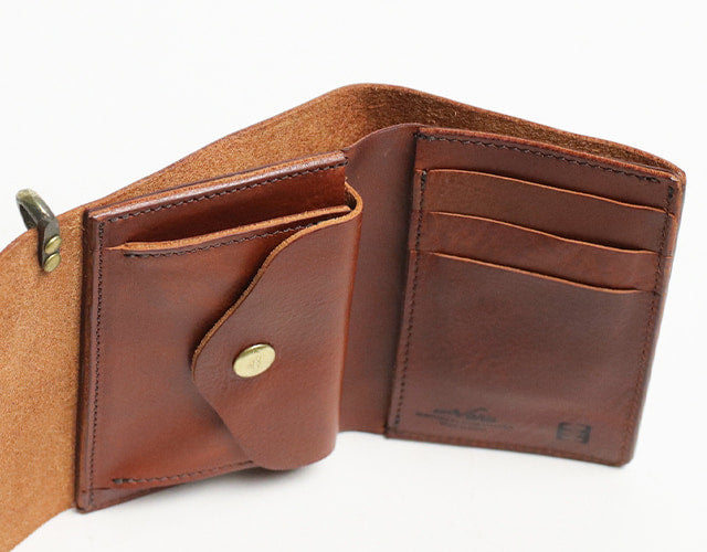 Haru / Ikenohata Ginkakuten Original brass swivel accent. Vintage-like middle wallet