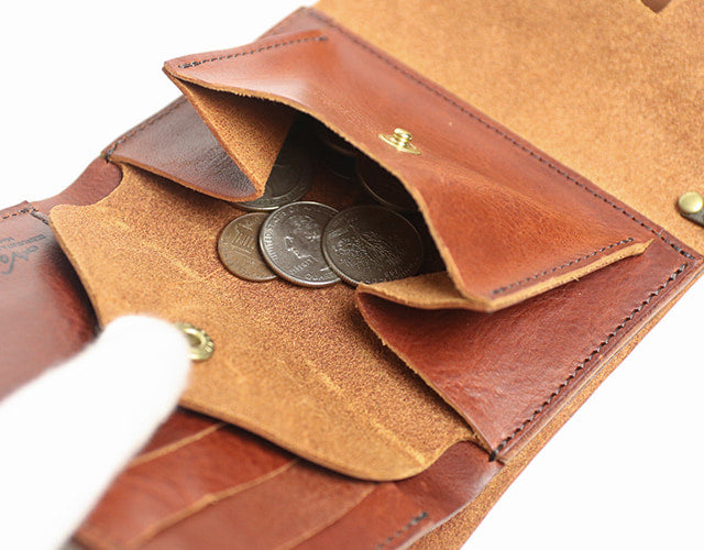 Haru / Ikenohata Ginkakuten Original brass swivel accent. Vintage-like middle wallet