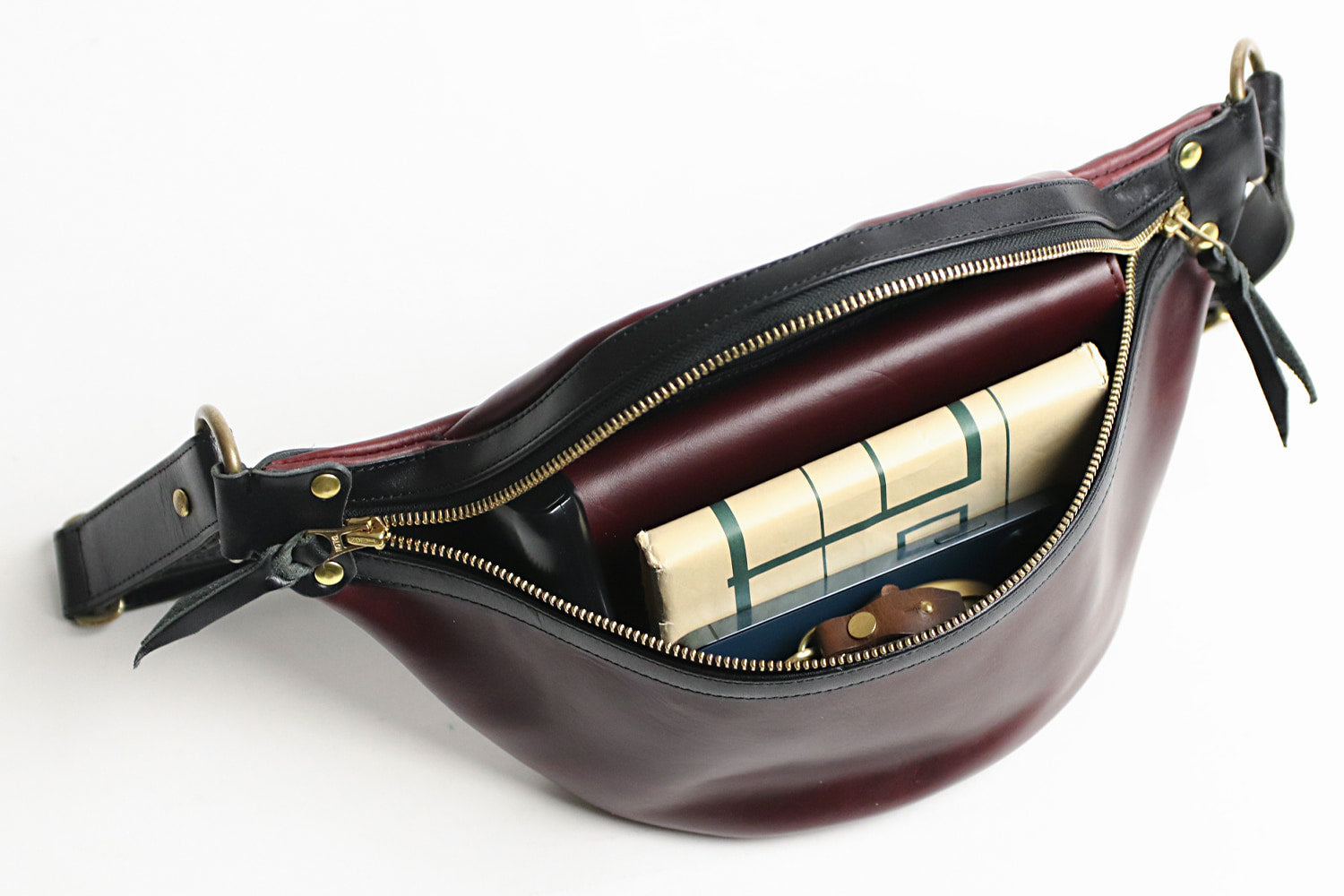 INCEPTION / Chromexcel Leather FUNNY PACK