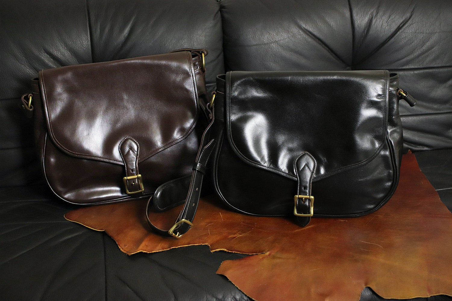 INCEPTION / HORSE HIDE MAIL BAG(MEDIUM)
