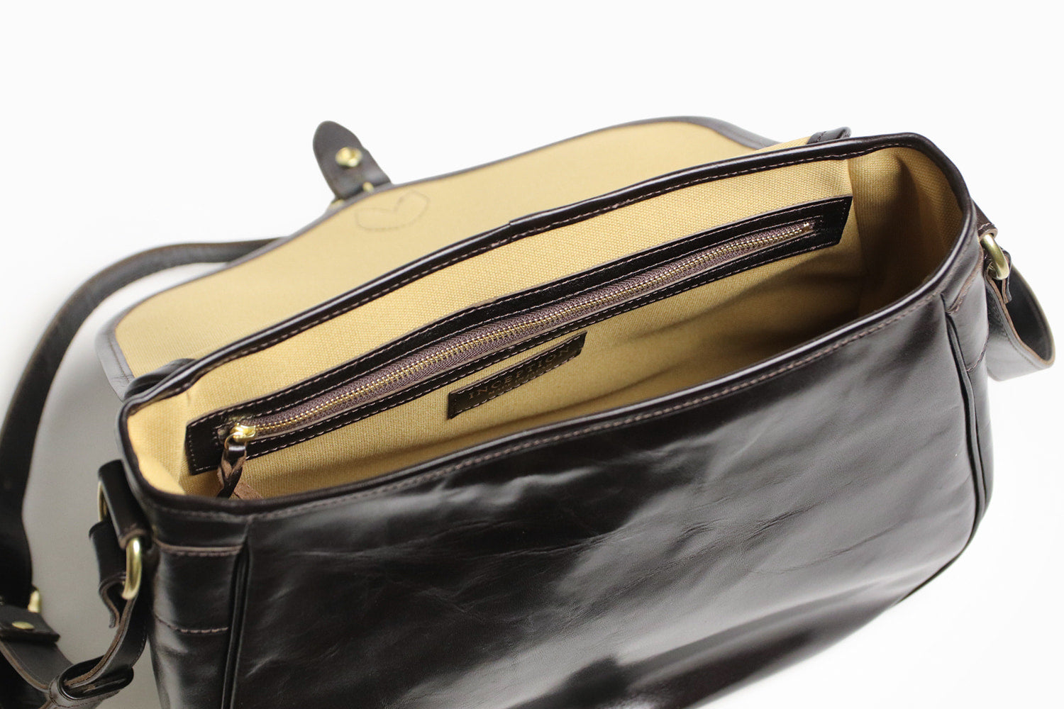 INCEPTION / HORSE HIDE MAIL BAG(MEDIUM)