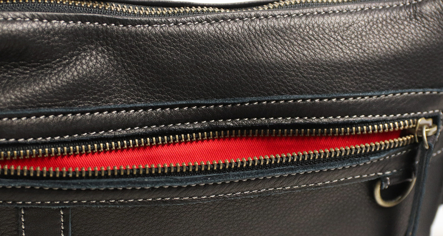 JYO ARVINISTA DAMAGE 牛皮單肩包,多種表情可供選擇