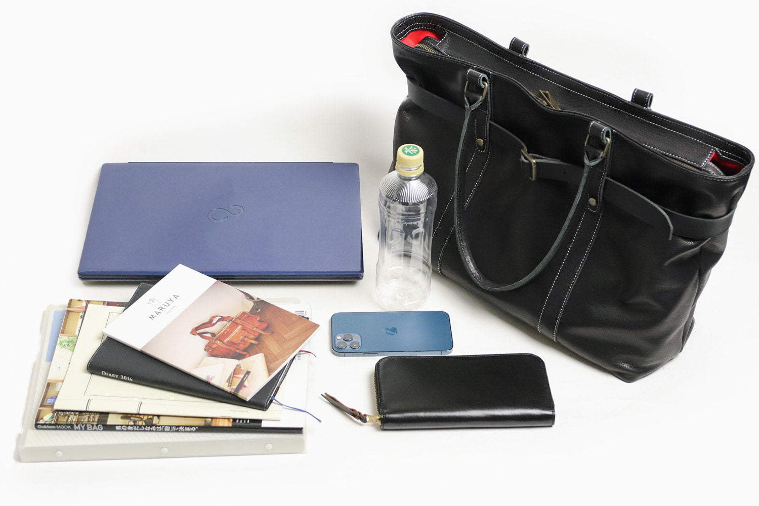 JYO ARVINISTA APRICA 日本製牛革 × ベルト使いの大胆なデザイン ソフトで上質なレザートート