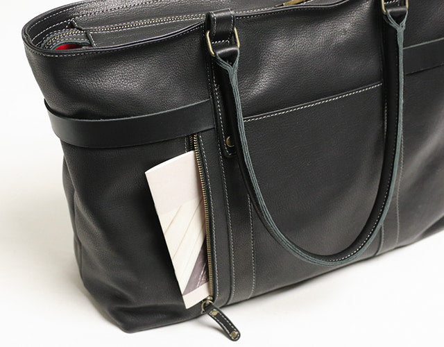 JYO ARVINISTA APRICA 日本製牛革 × ベルト使いの大胆なデザイン ソフトで上質なレザートート