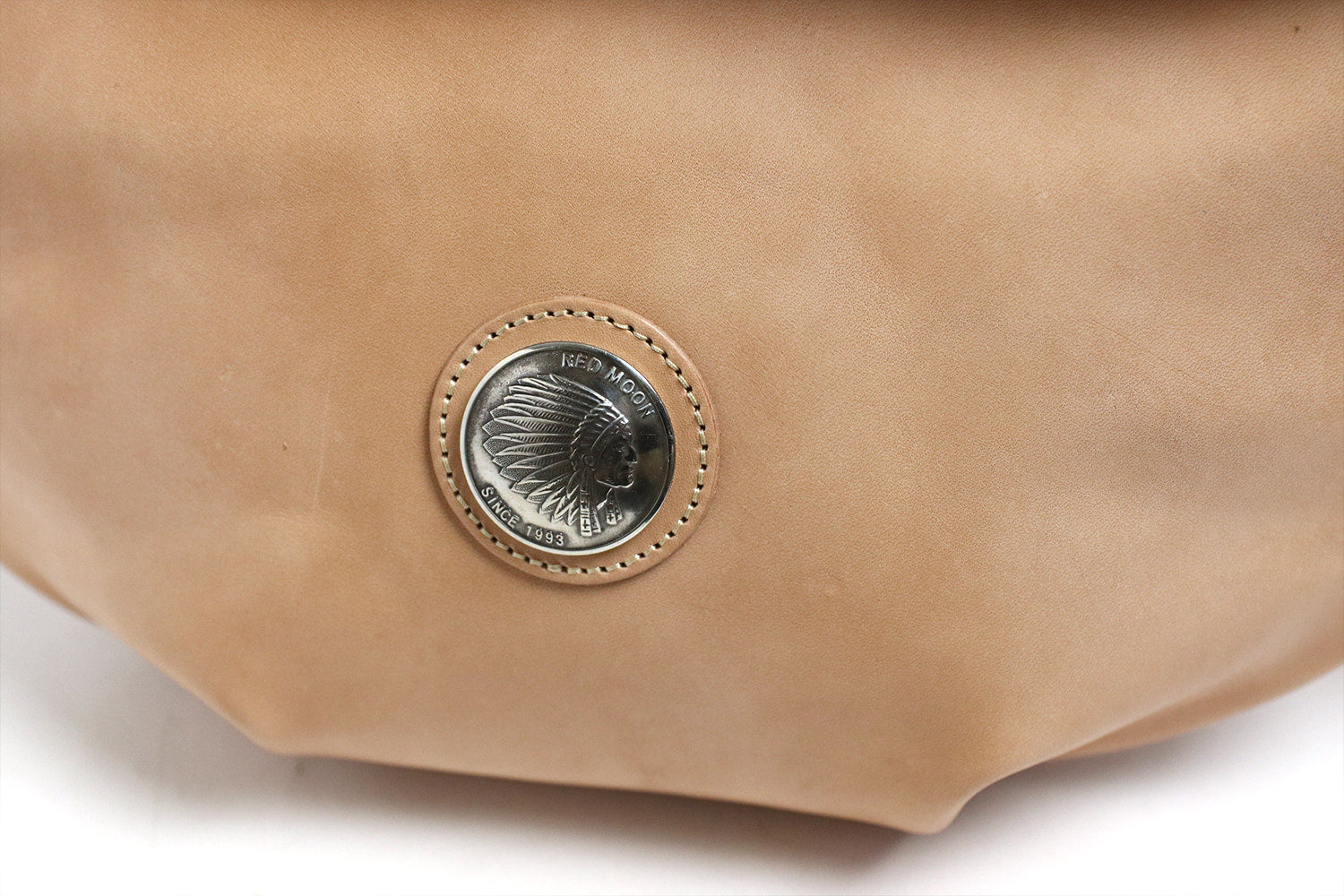 REDMOON / 存在感のある38mmコンチョのオールレザーショルダー
