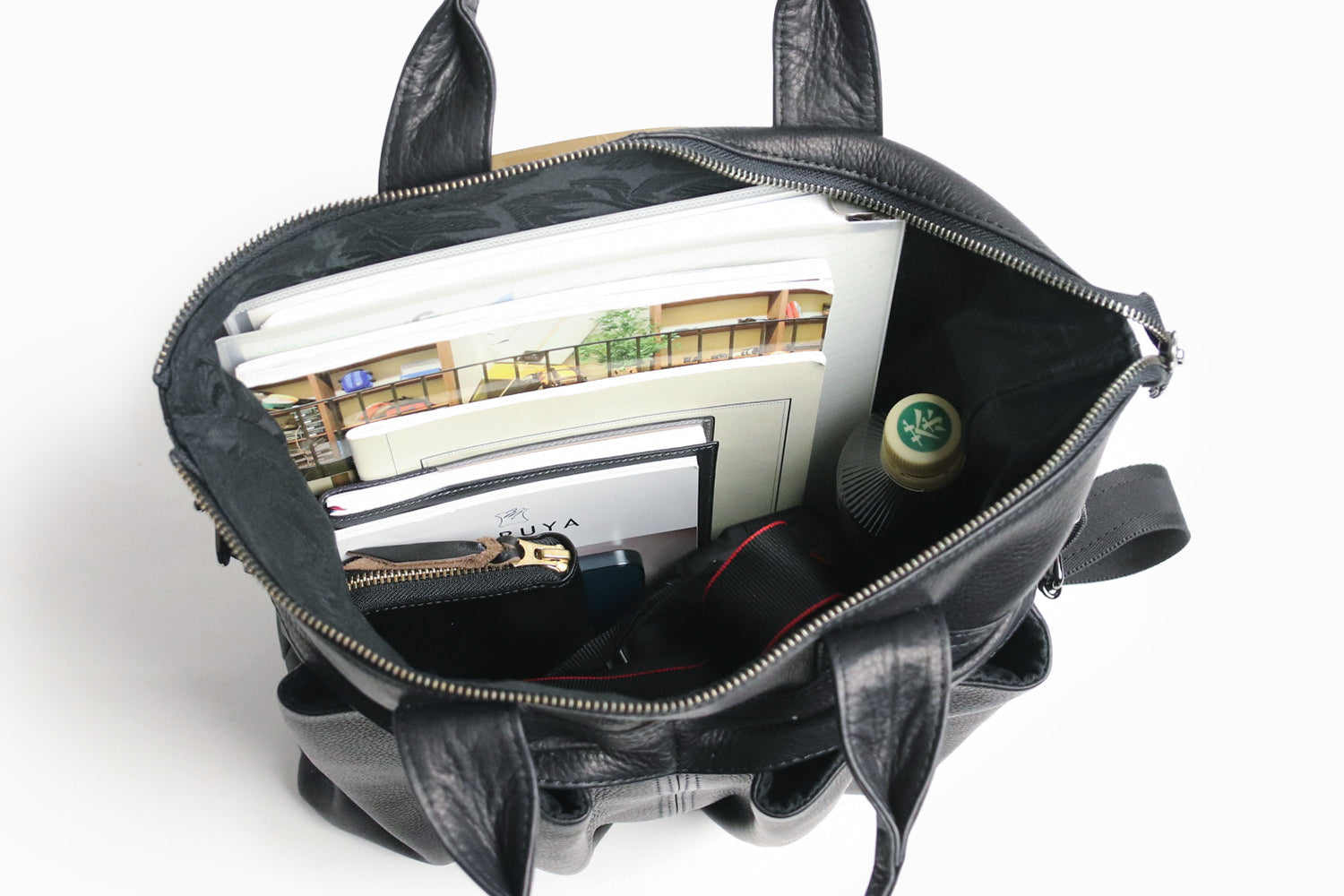 MR.OLIVE E.O.I IMPERMA-LEATHER / HELMET BAG