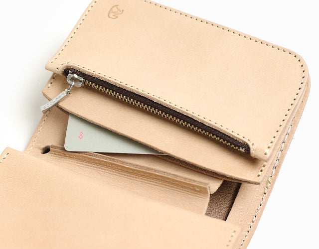 REDMOON / 存在感のある翼を宿す YELLOW EAGLE MIDDLE WALLET