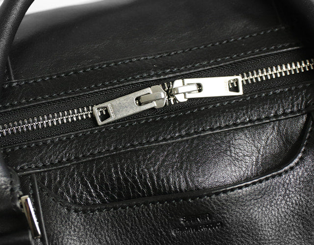 SEEKER / SWORD 旅行、ゴルフに。ベジタブルタンニンレザーのシューズポケット付き2wayボストン