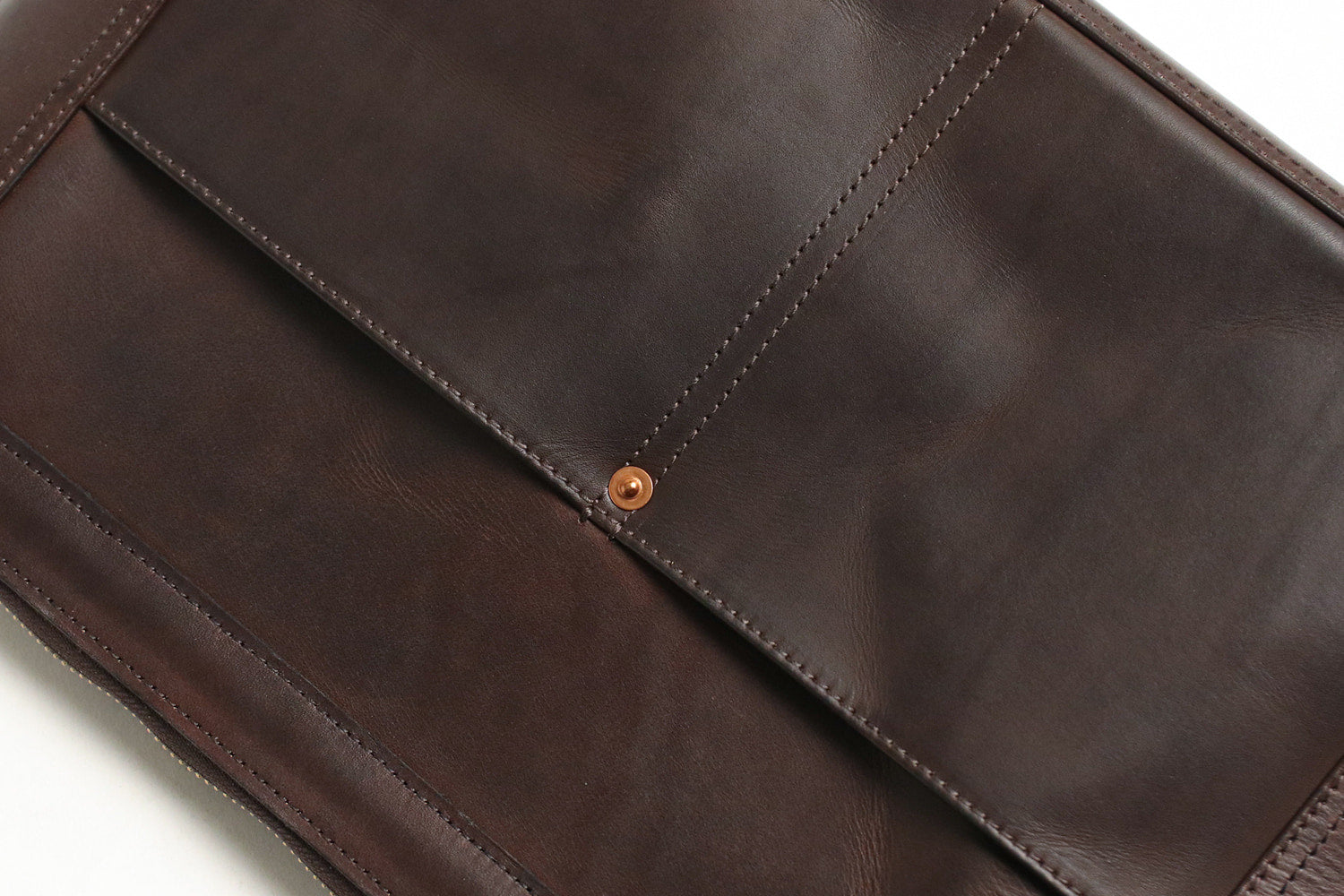 vasco / LEATHER TELEPHONE SHOULDER BAG