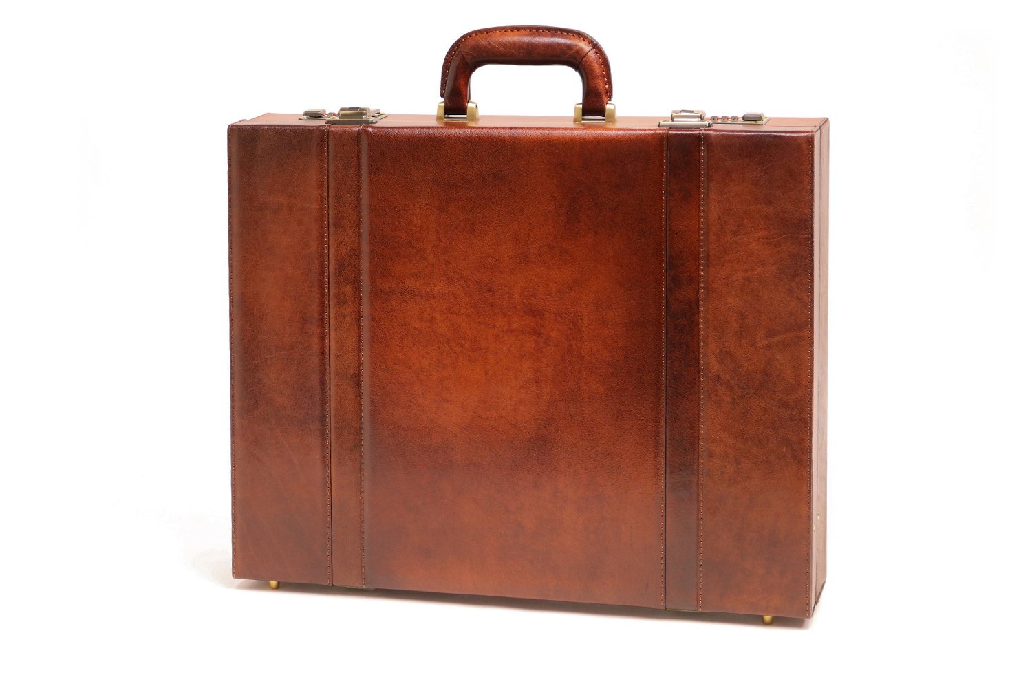 Lugard's one-of-a-kind shadow finish. Attaché case L with a vintage feel