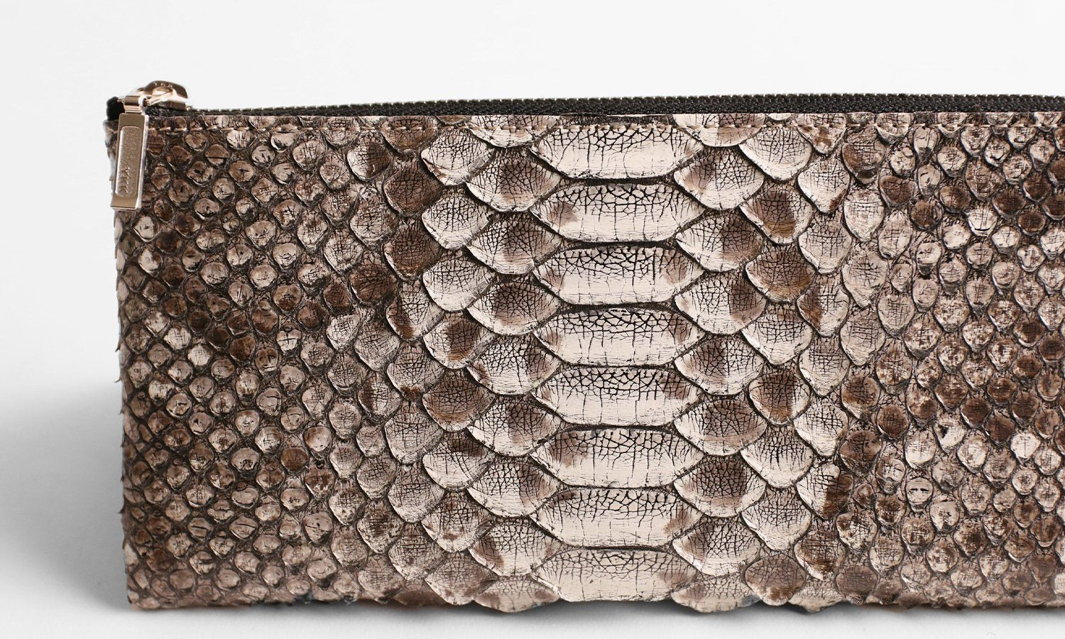 FU-SI FERNALLE / TOPAZ PYTHON 錢包系列 精美日本製造蟒蛇皮長錢包,配有大拉鍊
