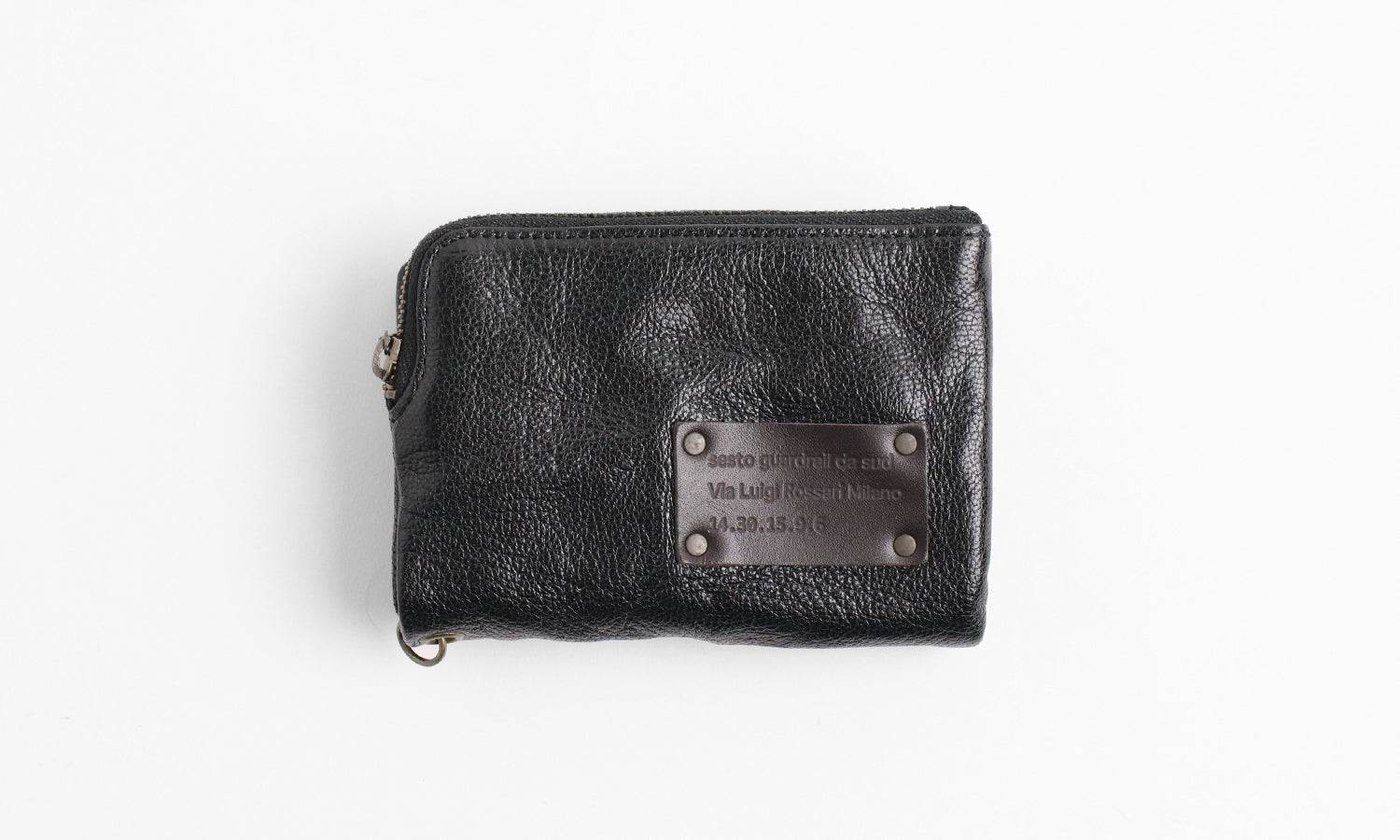 FU-SI FERNALLE / A-wallet 採用優質義大利羊皮製成的錢包