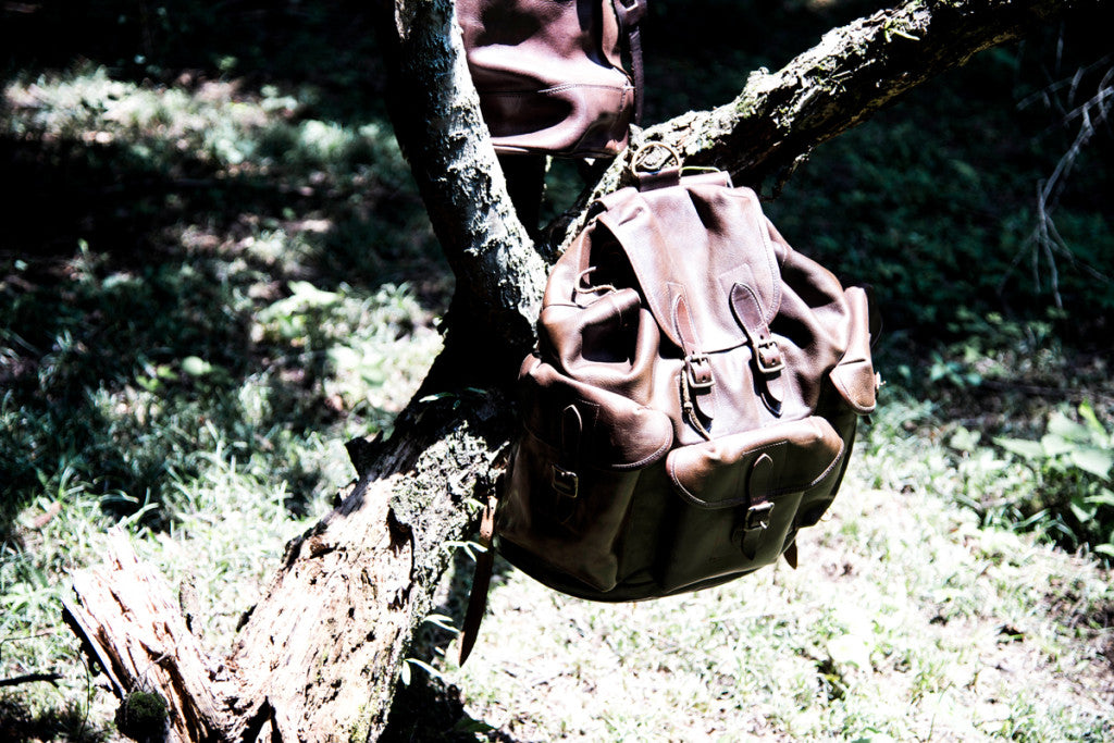 vasco /  LEATHER ARMY RUCKSACK