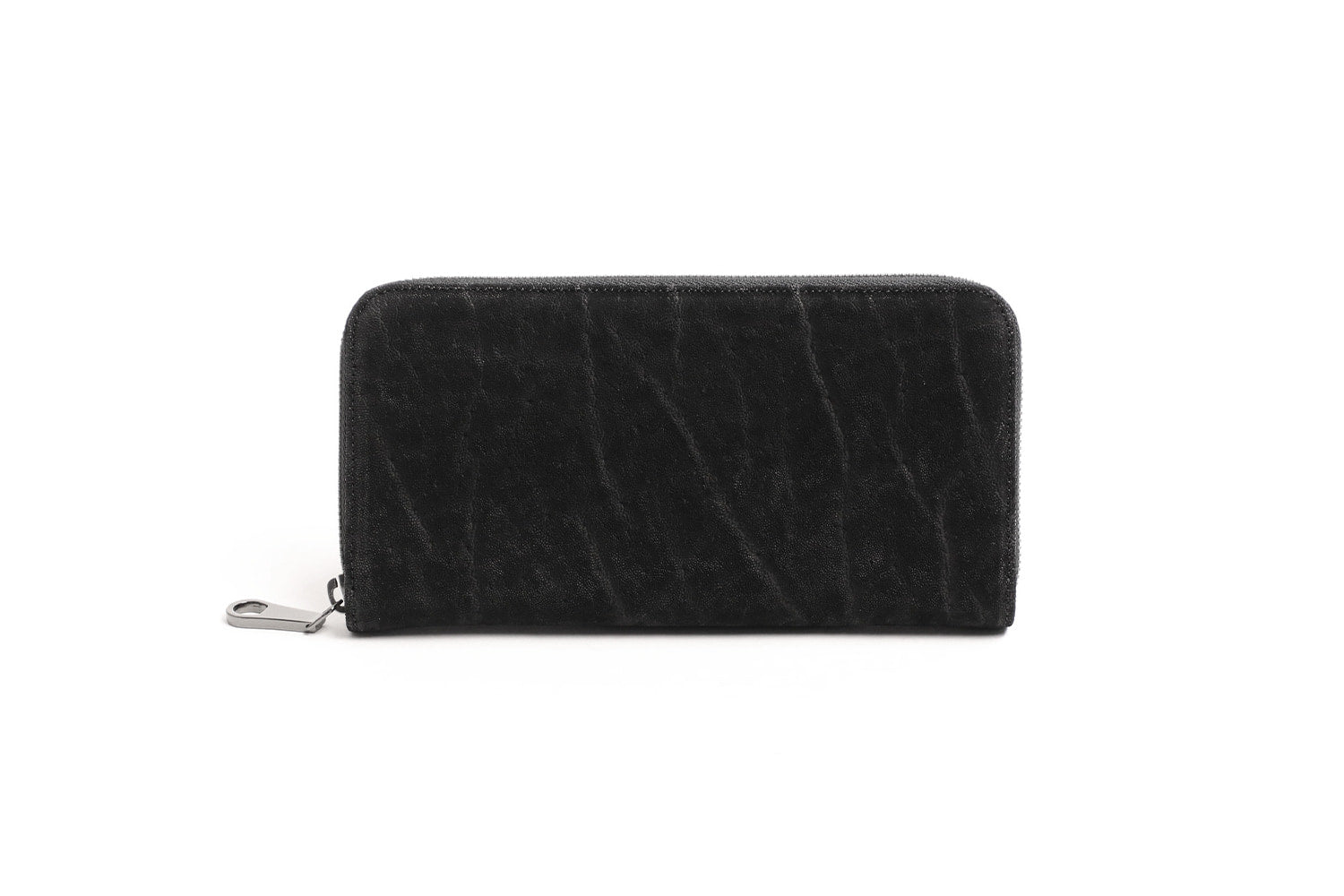 Luggage AOKI 1894 / African Elephant A round zipper long wallet made of elephant leather with a focus on neatness.