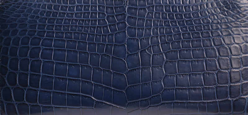 Luggage AOKI 1894 / Matt Crocodile 気品が漂うナイルクロコの 美しいラウンドファスナー長財布