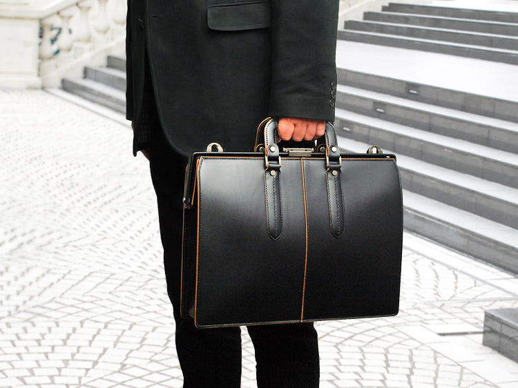 COMPLEX GARDENS / Karedan Dulles-type 2-way briefcase made of transparent cowhide leather and glass