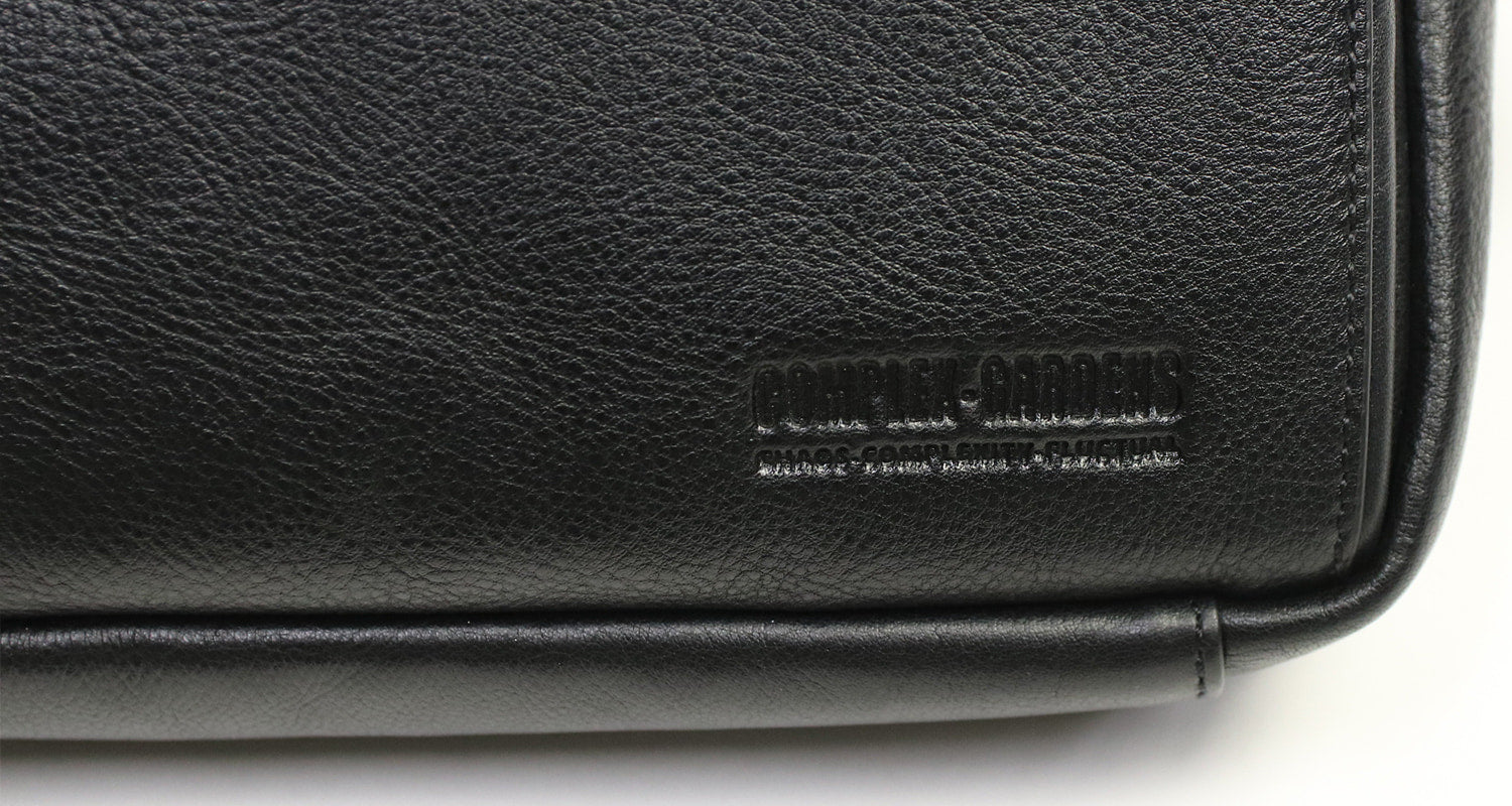 COMPLEX GARDENS / Gigei Soft and lightweight Bangladeshi kip all-leather 2-way shoulder bag M that can also be used as a vertical shoulder bag