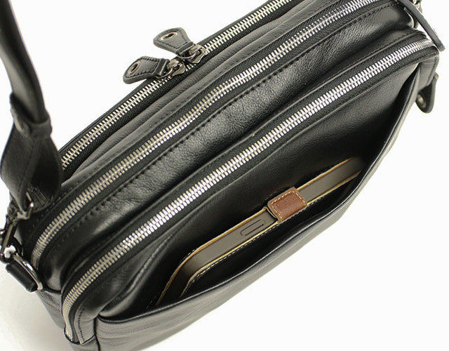 COMPLEX GARDENS / Gigei Soft and lightweight Bangladeshi kip all-leather 2-way shoulder bag M that can also be used as a vertical shoulder bag