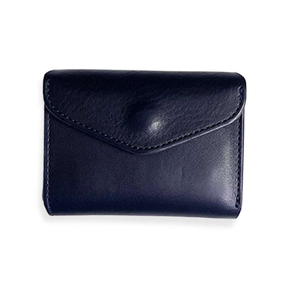 CRAMP / Ikenohata Ginzaten Italian shrink leather with a rich expression. Compact card case sized wallet 