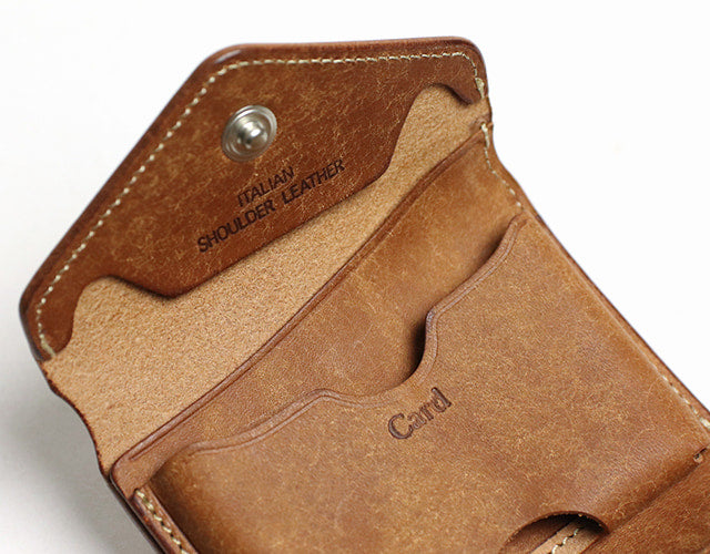 CRAMP / 池之端銀革店 劇的なエイジングを楽しめるプエブロレザー。カードケースサイズのコンパクトウォレット