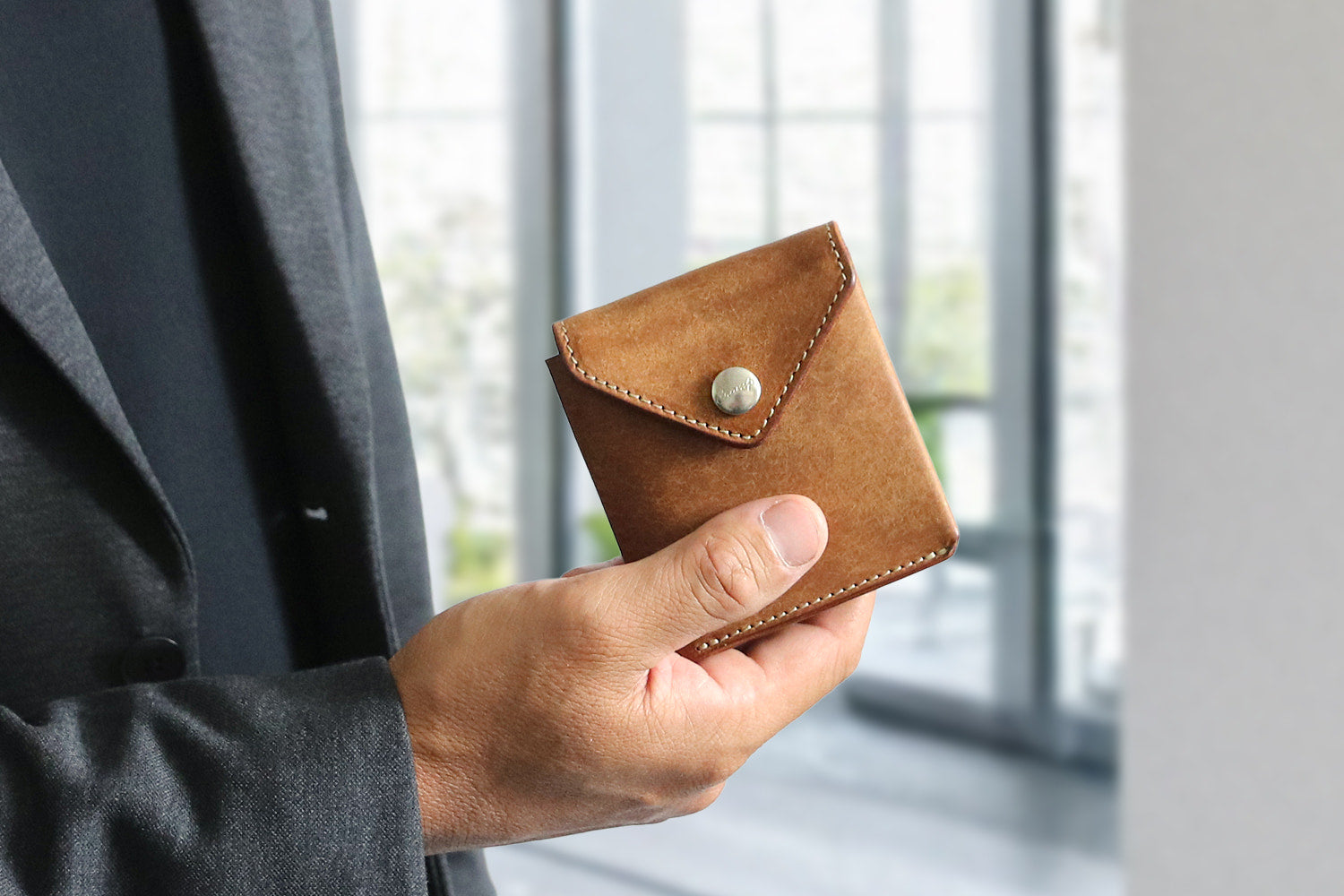 池之端銀革店 Crampコンパクトウォレット　プエブロレザーレザー CRAMP / 池之端銀革店 劇的なエイジングを楽しめるプエブロレザー