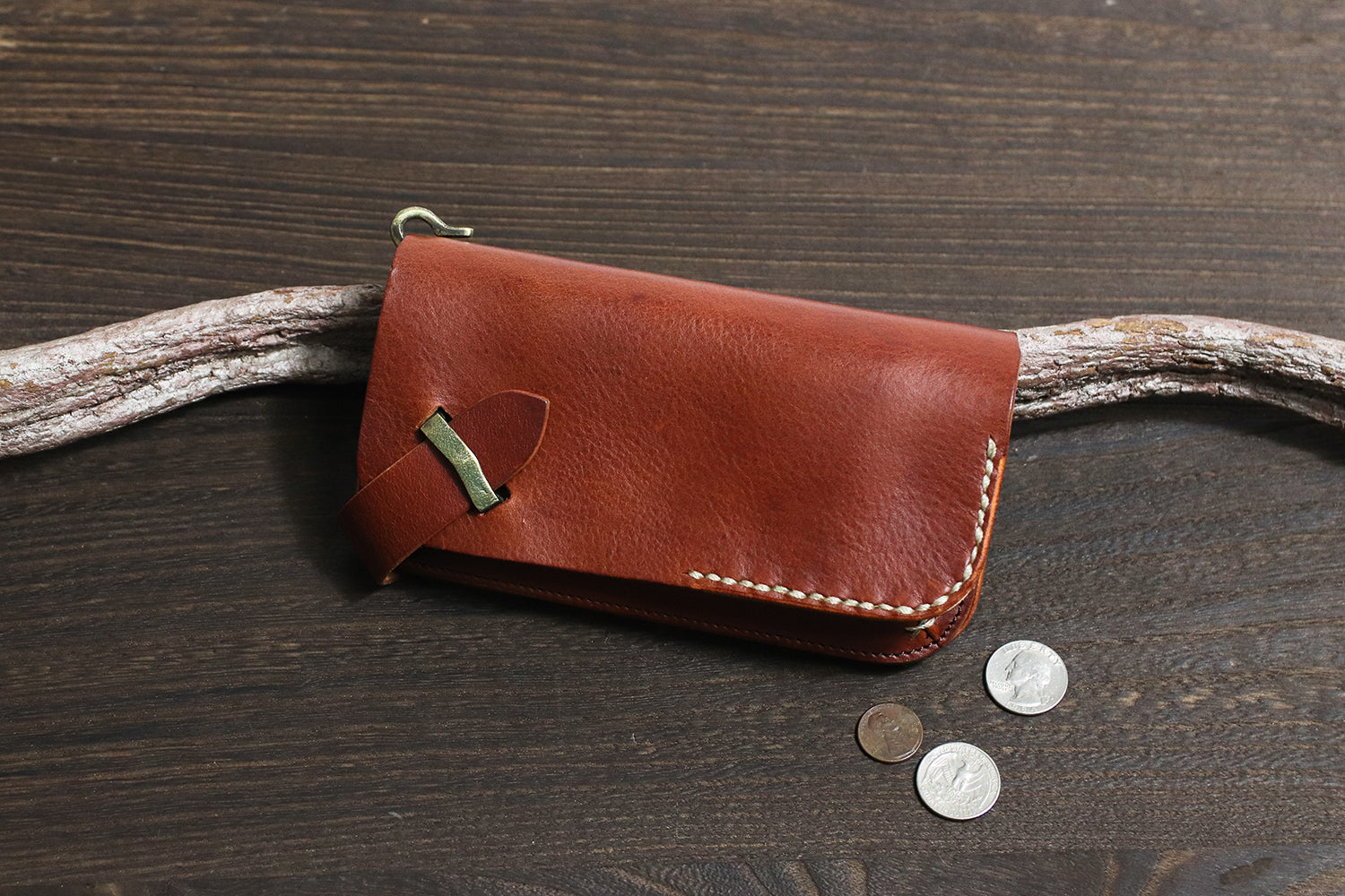 Haru / Ikenohata Ginkakuten Original brass swivel accent. Long wallet with large capacity coin case. 