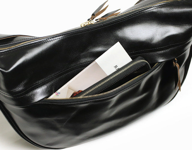 INCEPTION / HORSE HIDE BANANA BAG LARGE