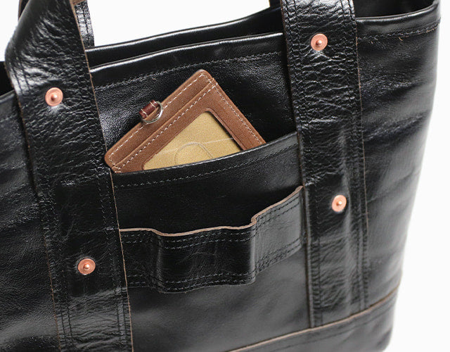 INCEPTION / HORSE HIDE COAL BAG (SMALL)