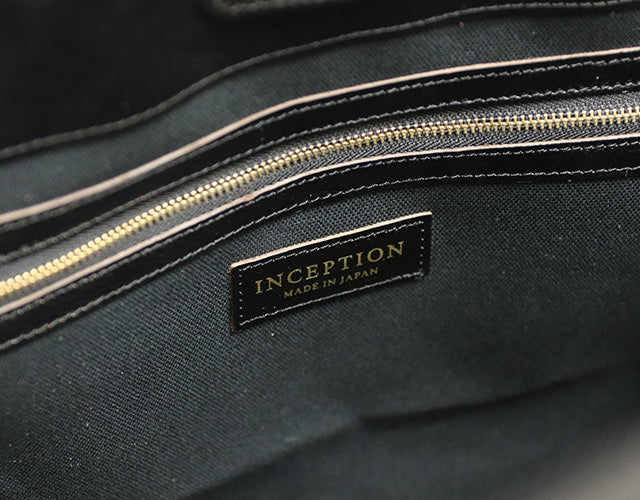 INCEPTION / HORSE HIDE COAL BAG (MEDIUM)