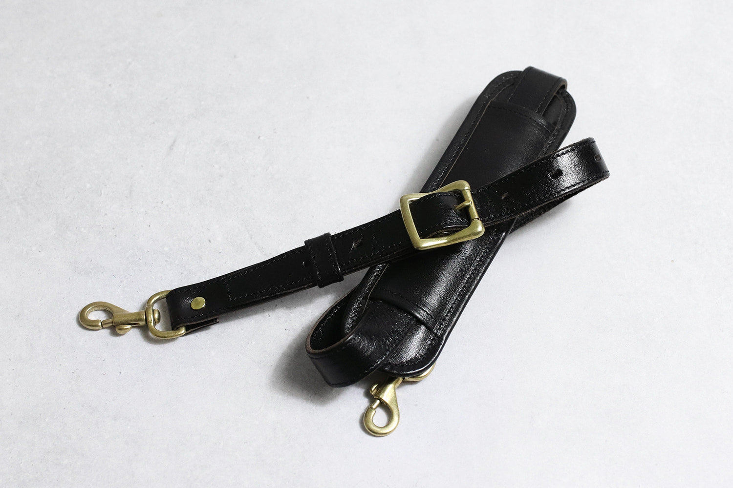 INCEPTION / HORSE HIDE SHOULDER STRAP