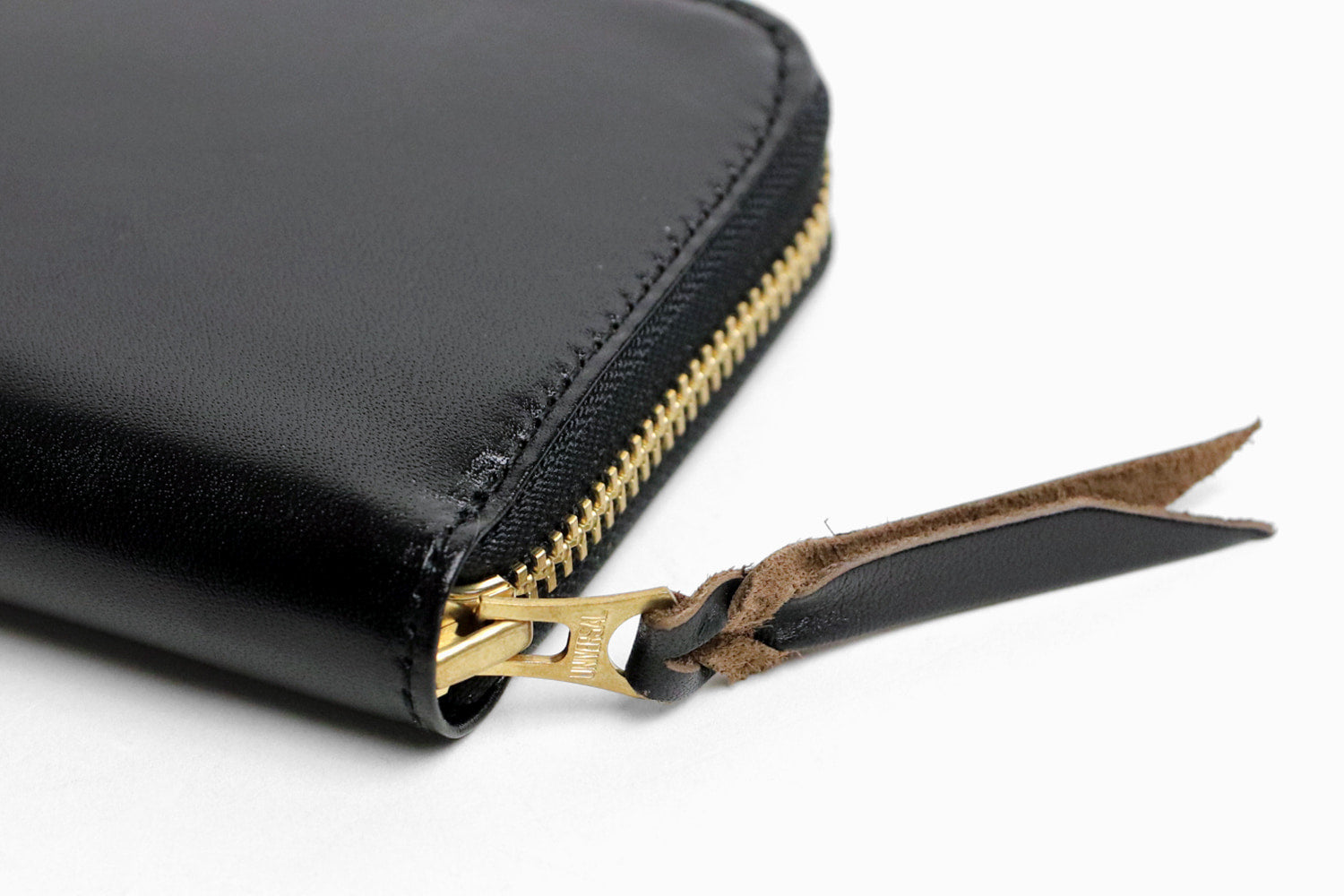 INCEPTION / HORSE HIDE ROUND LONG WALLET