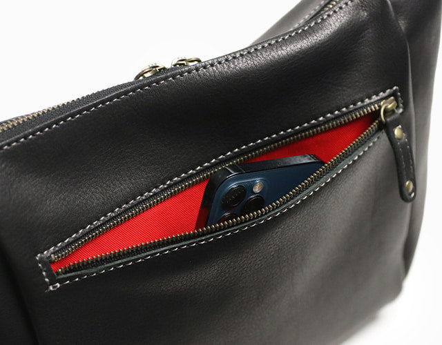 JYO ARVINISTA APRICA 日本製牛革 × ベルト使いの大胆なデザイン ソフトで上質なレザー 2way ショルダーバッグ