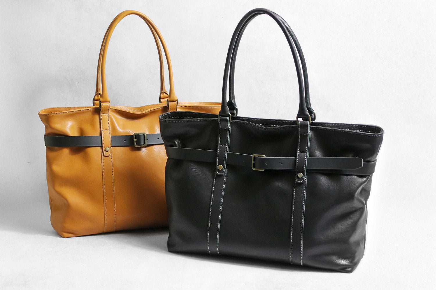 JYO ARVINISTA APRICA 日本製牛革 × ベルト使いの大胆なデザイン