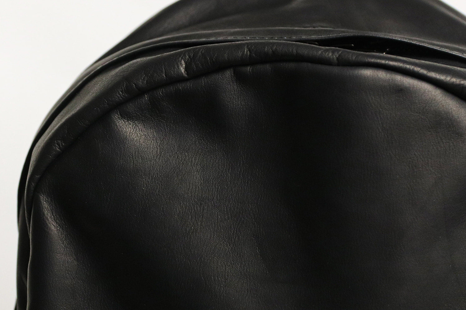 MR.OLIVE E.O.I IMPERMA-LEATHER / URBAN DAY PACK