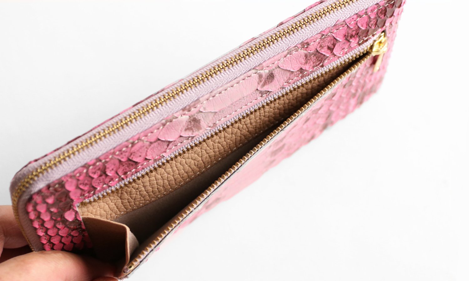 FU-SI FERNALLE / TOPAZ PYTHON wallet collection Beautiful Python L zipper long wallet made in Japan
