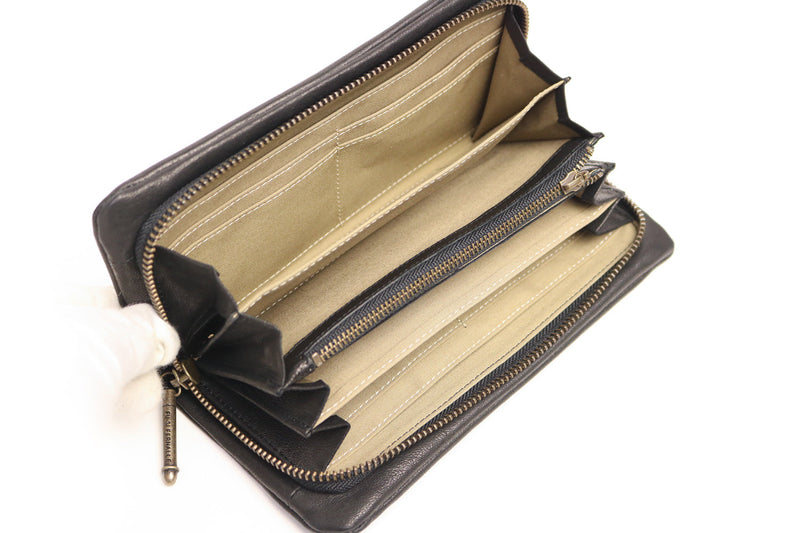 FU-SI FERNALLE / A-wallet   上質なイタリアンラムレザーのラウンドファスナー長財布