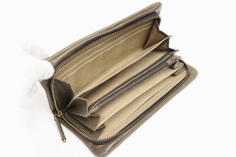 FU-SI FERNALLE / A-wallet   上質なイタリアンラムレザーのラウンドファスナー長財布