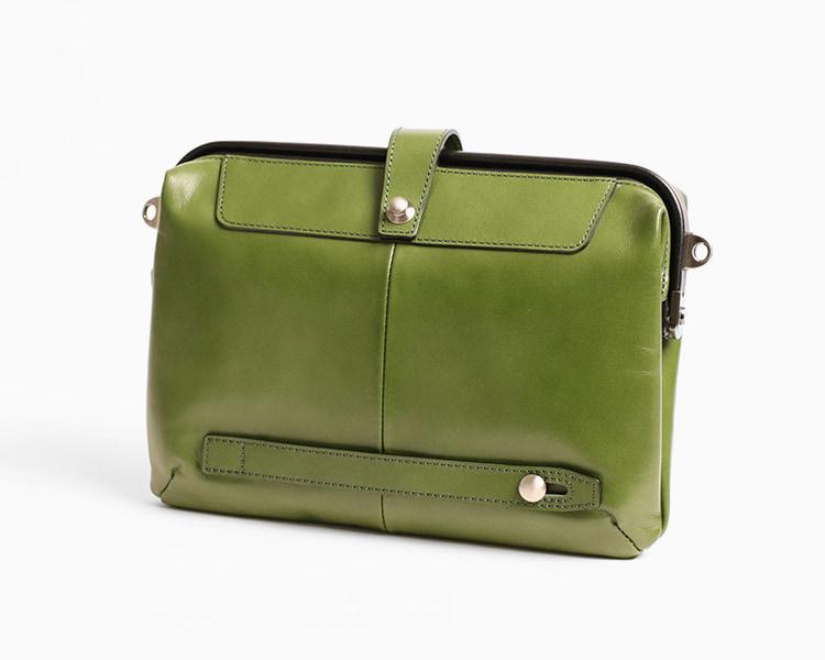 ARTPHERE / Cavallo ハンドル付きホースレザー ダレス2wayクラッチ