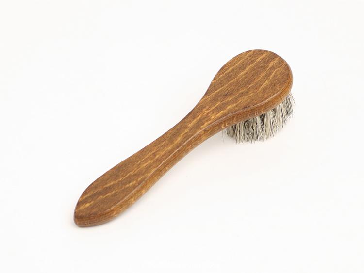 COLUMBUS Handle type horsehair brush from a manufacturer specializing in leather care products