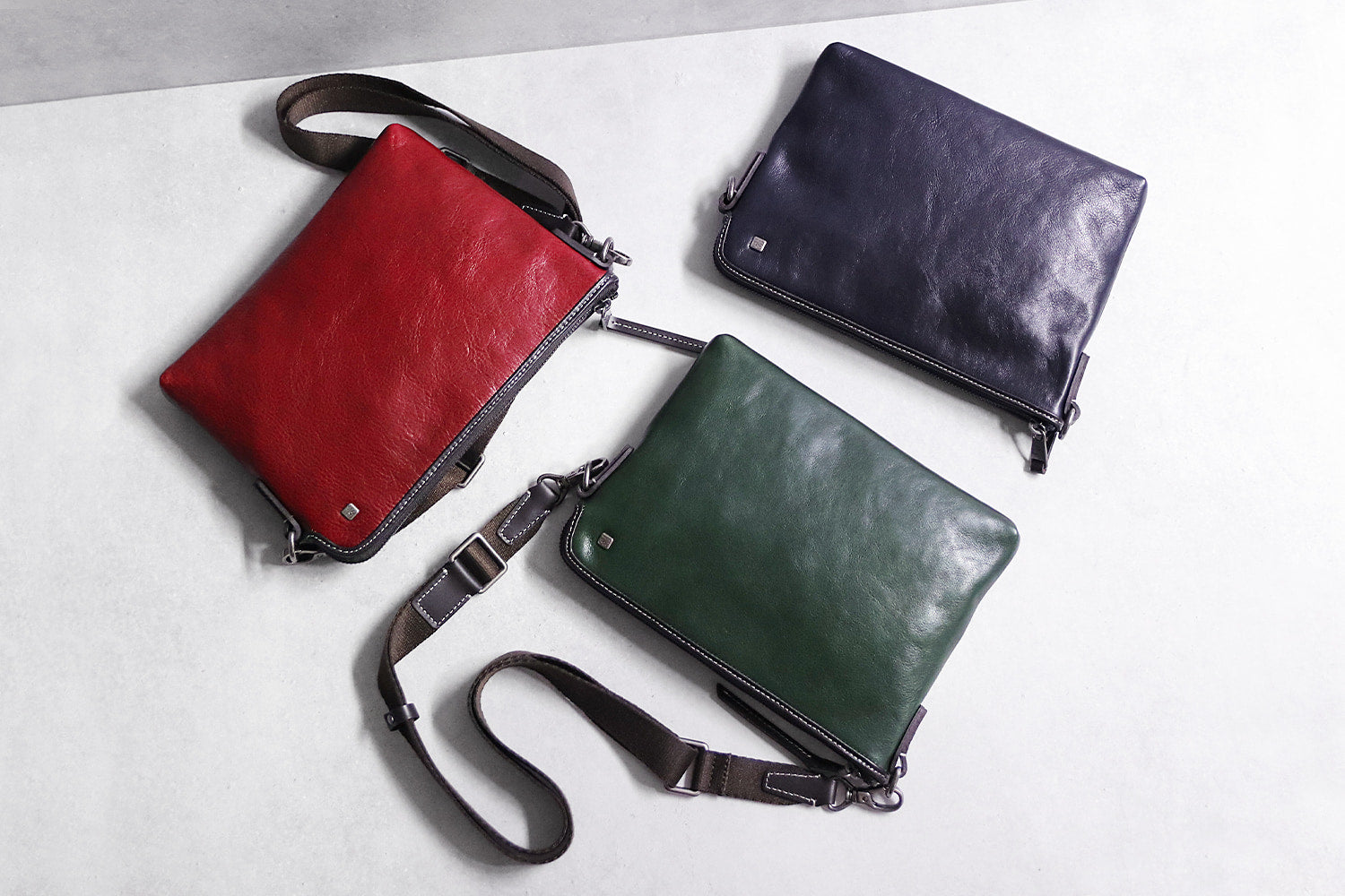 Kiefer neu / LIBERO 2-way clutch and shoulder made of expressive high-quality Italian leather
