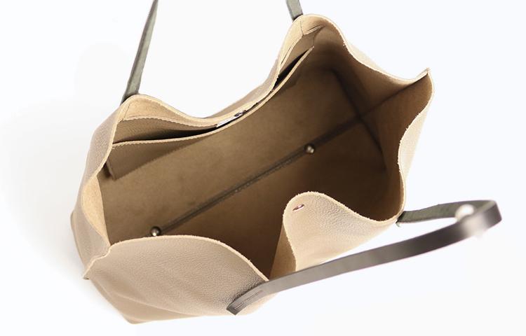 muku PAPIER  イタリーレザーのシンプルトート L