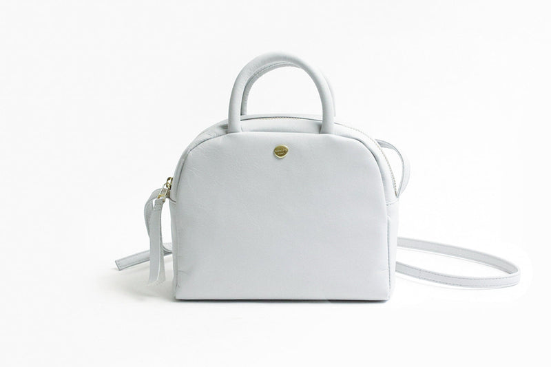 Neutral Gray  ハスキー たった180gの馬革ミニショルダー  日本製